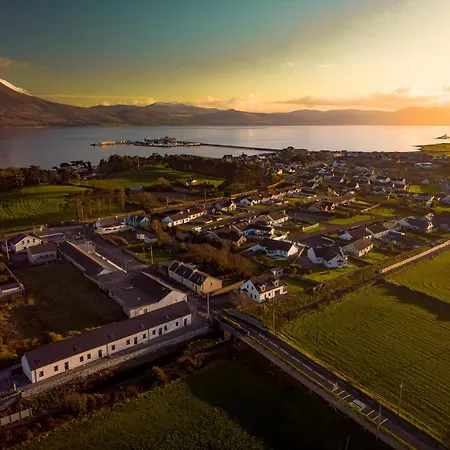 Apartment No 5 Samphire Modern Coastal In Kerry Fenit